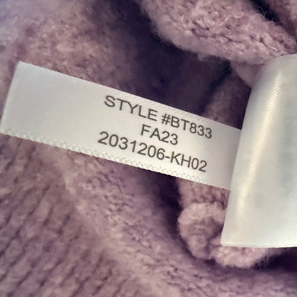 JCREW Lavender EXTRA SOFT sweater size L - Picture 5 of 9